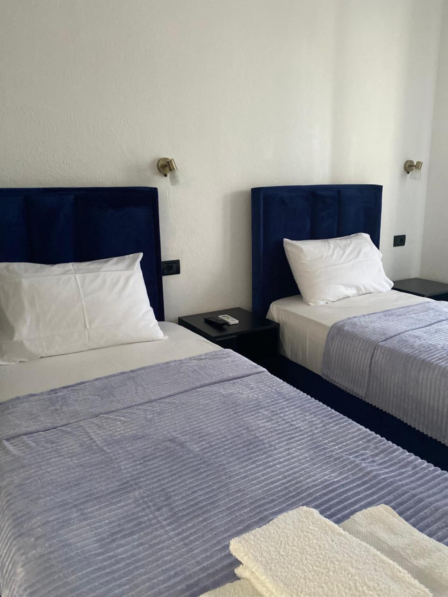 Hotel Corali Himare Fshat