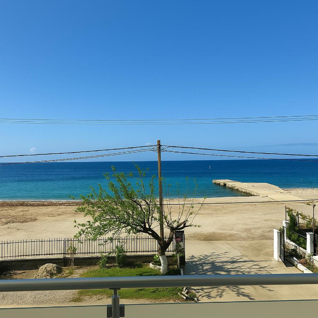 Hotel Corali Himare Fshat